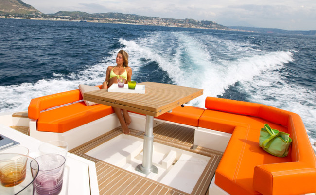 Barche a motore, Gommoni, Open, Fuoribordo, Fly, Nautica